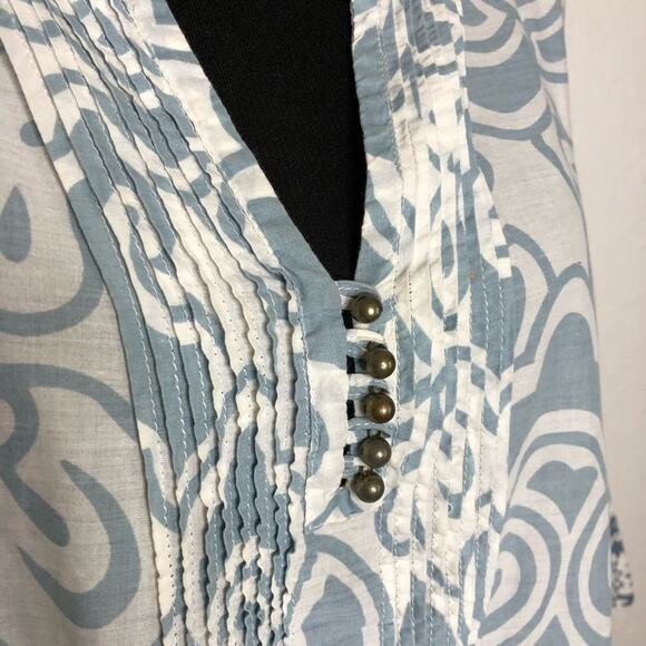 Soft Surroundings light blue white floral scroll print popover top size Medium - Picture 3 of 13